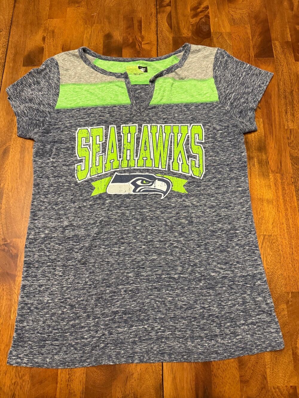 Seattle Seahawks Women’s T-Shirt G-III Team Apparel Blue Green Size Large